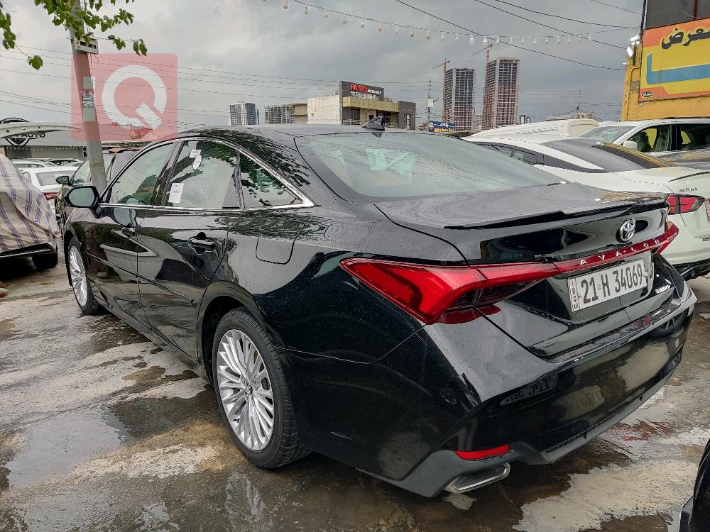 Toyota Avalon